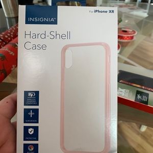 iPhone XR Hard-Shell Case (Pink)
